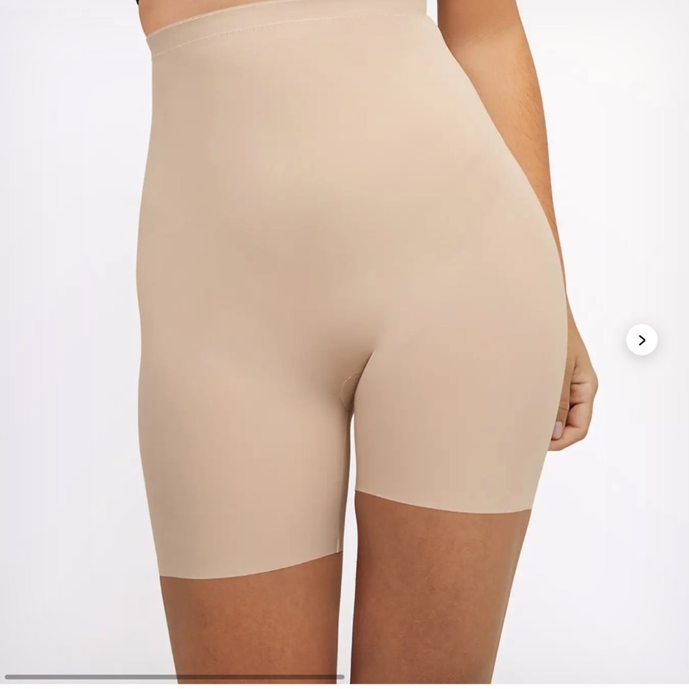 Seamless High-Waisted Shorty Shapewear Shorts